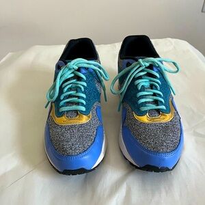 Nike Air Max 1 SE Polar Shoe/Sneaker women’s size 9 2016 Release 881101-…